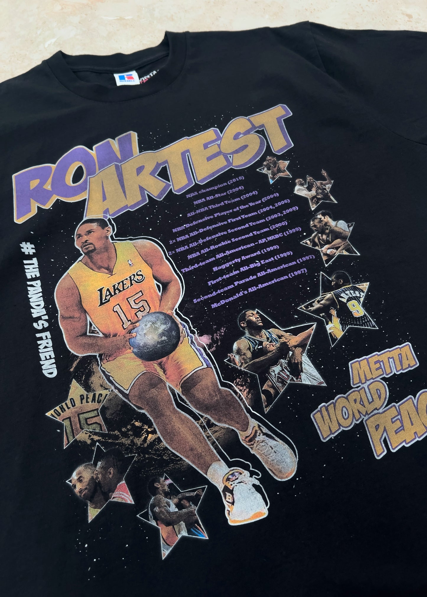 Ron Artest Bootleg tričko Russell černé