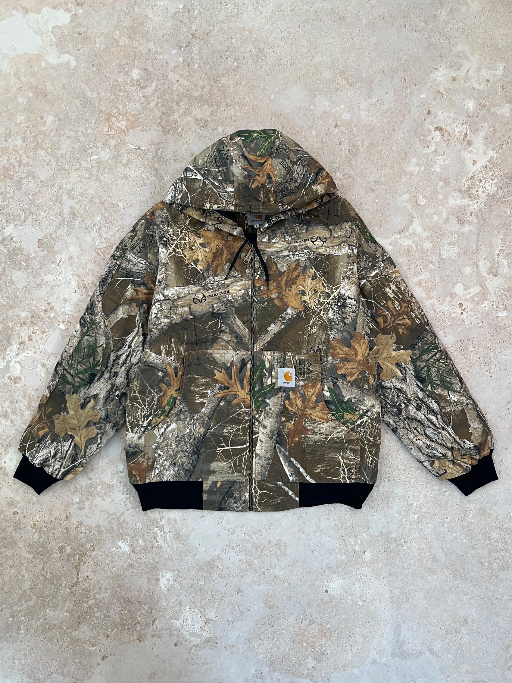 Rework maskáčová bunda Carhartt s černým úpletem (L)